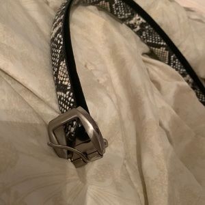 Fake snake belt